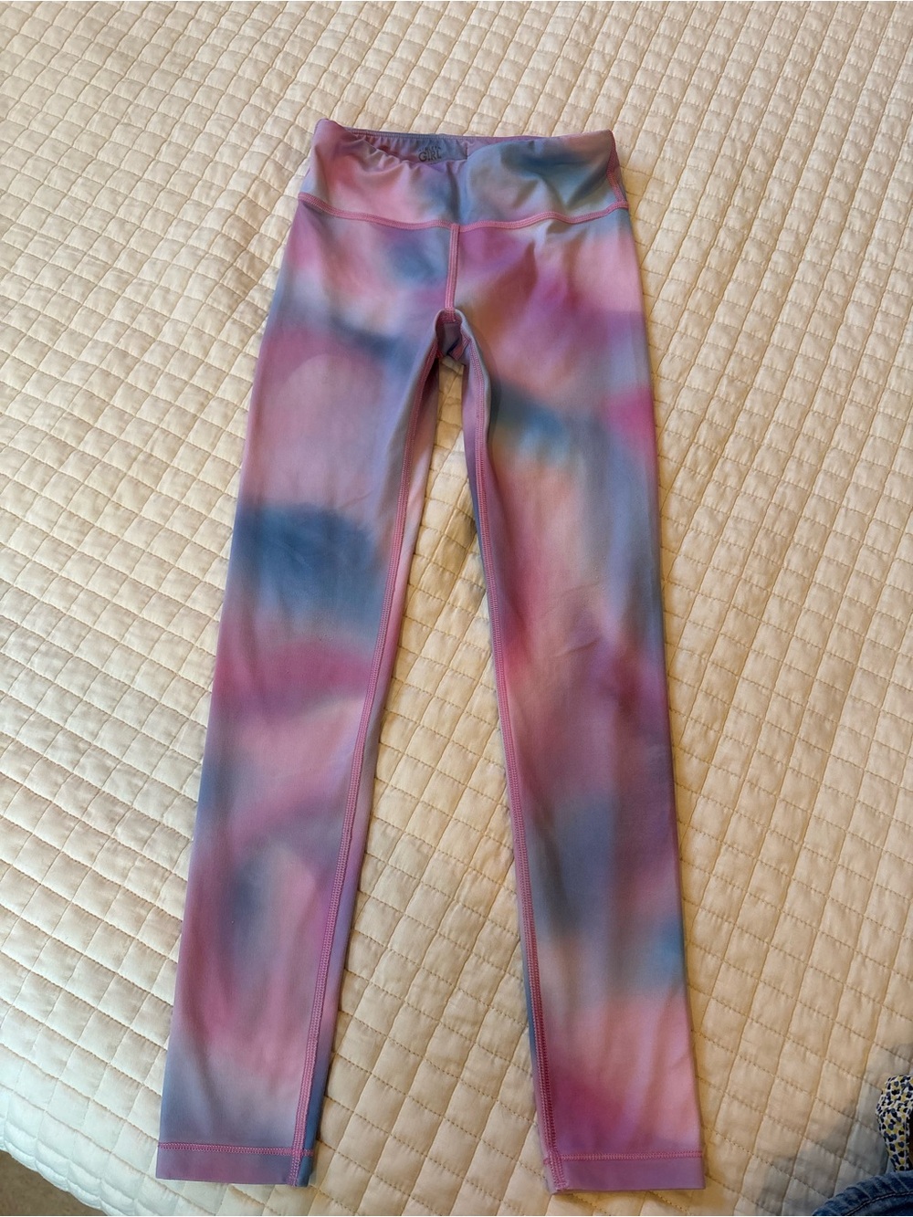 Athleta Kids Tie-Dye Leggings in Pink & Blue
